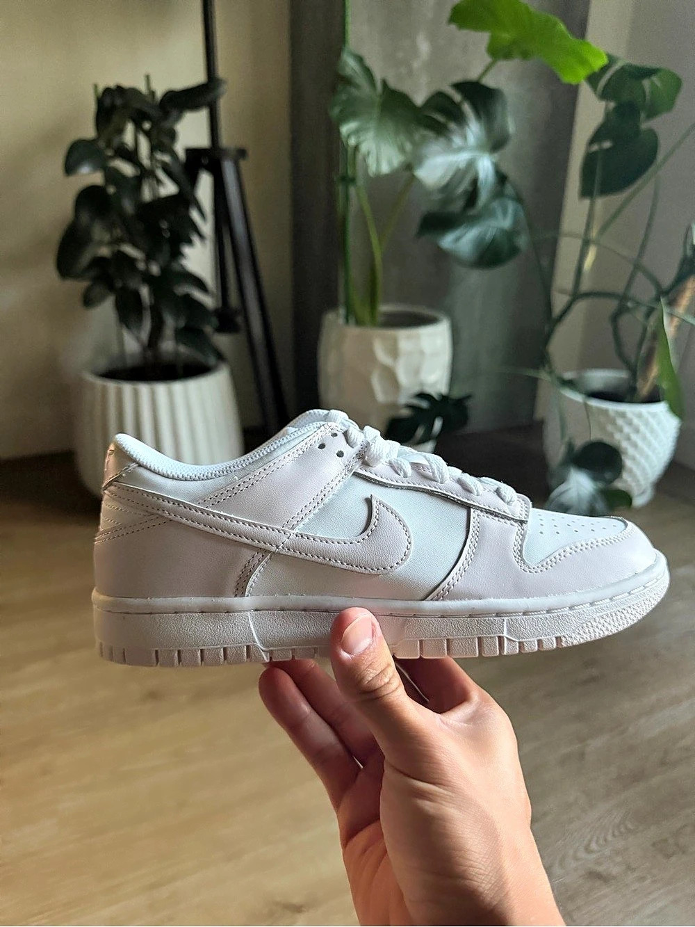 Nike Dunk Low White Light Violet (Dead-stock)- Women’s Size 8/Boys size 6.5